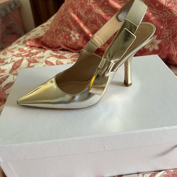 Dior shoes color:stardust gold - Picture 3 of 7